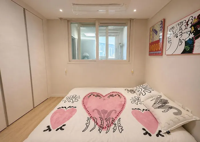 Bamin Stay-direct Ocean View Of Gwangandaegyo Bridge In Gwangalli Apartment